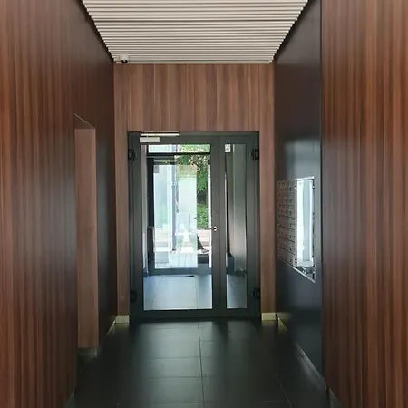 Apartmán Mostowa 23 Bruno Apartment, Self Check-in 24h, Free Parking, Air-conditioning Poznaň