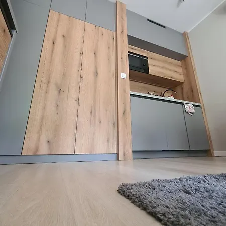 Appartamento Mostowa 23 Bruno Apartment, Self Check-in 24h, Free Parking, Air-conditioning