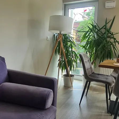 Mostowa 23 Bruno Apartment, Self Check-in 24h, Free Parking, Air-conditioning * ポズナン
