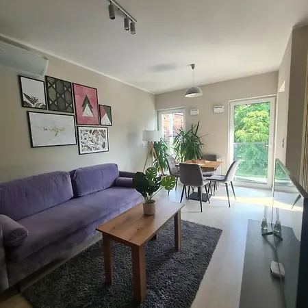 شقة Mostowa 23 Bruno Apartment, Self Check-in 24h, Free Parking, Air-conditioning *