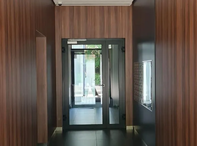 Apartment Mostowa 23 Bruno Apartment, Self Check-in 24h, Free Parking, Air-conditioning Poznan