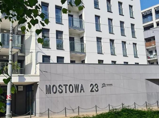 Mostowa 23 Bruno Apartment, Self Check-in 24h, Free Parking, Air-conditioning Apartment Poznan