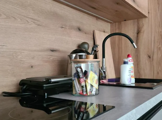 Mostowa 23 Bruno Apartment, Self Check-in 24h, Free Parking, Air-conditioning Apartment Poznan