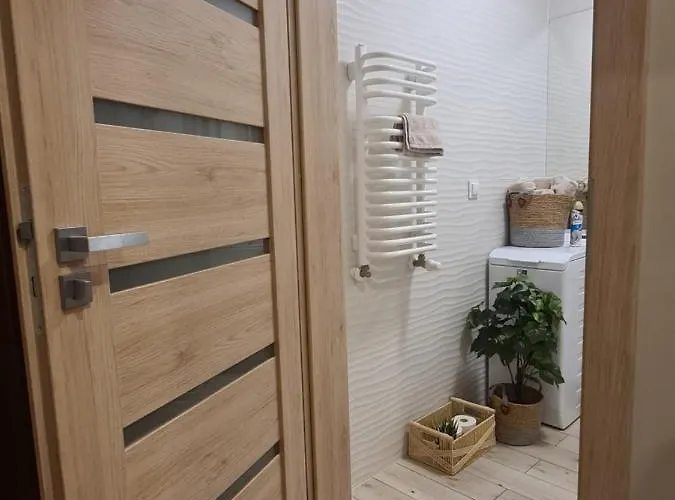 Mostowa 23 Bruno Apartment, Self Check-in 24h, Free Parking, Air-conditioning Apartment *